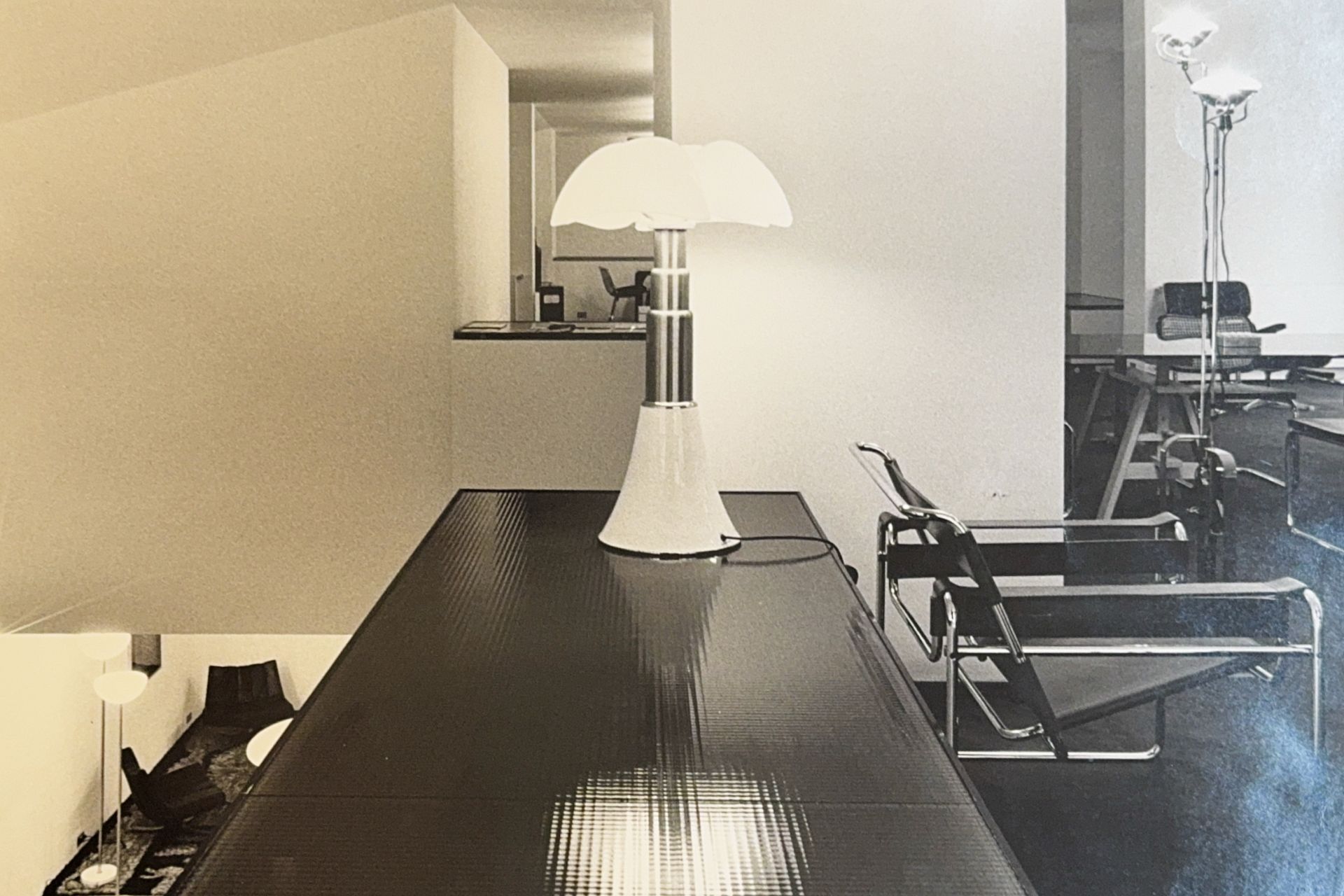 Interior de la tienda Mosel en 1975.