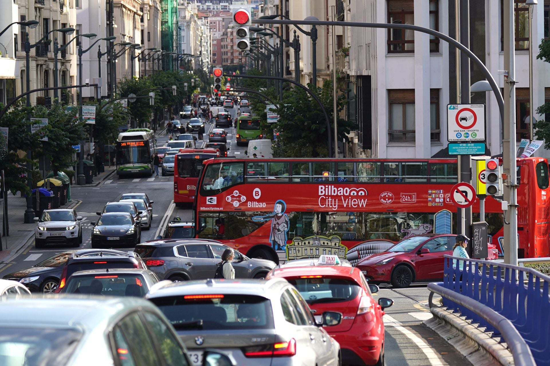 Bilbao y San Sebastián son seis minutos más rápidas en coche