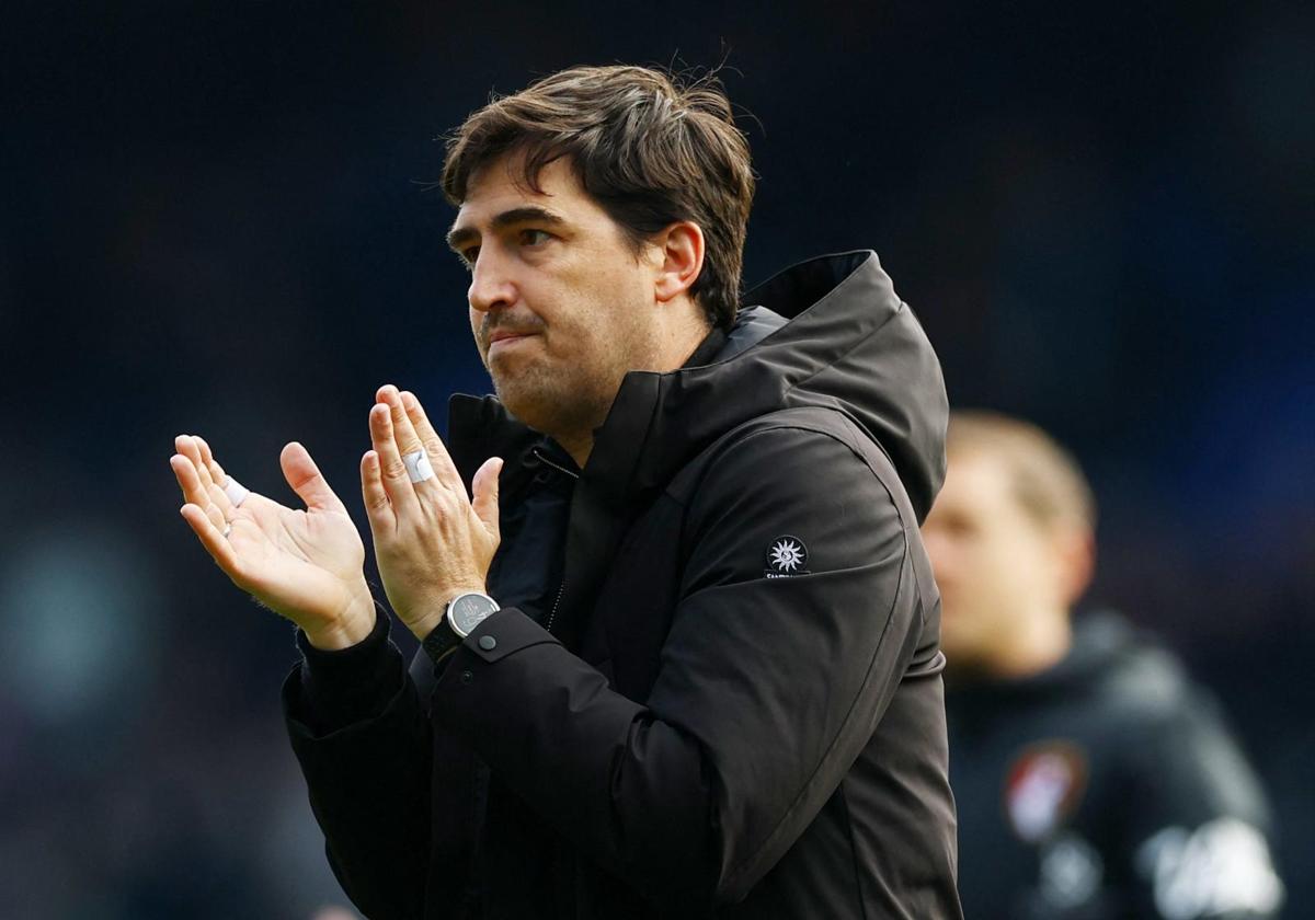 Iraola presume del Athletic en Inglaterra: «Quiero que gane la Europa League»