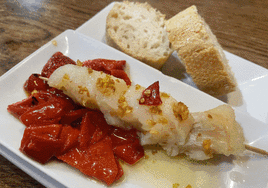 Cinco barras bilbaínas para disfrutar del bacalao en aceite