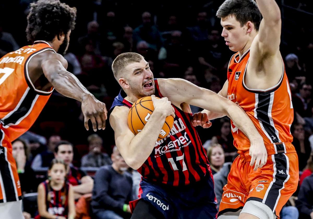 El Baskonia, contra una máquina implacable