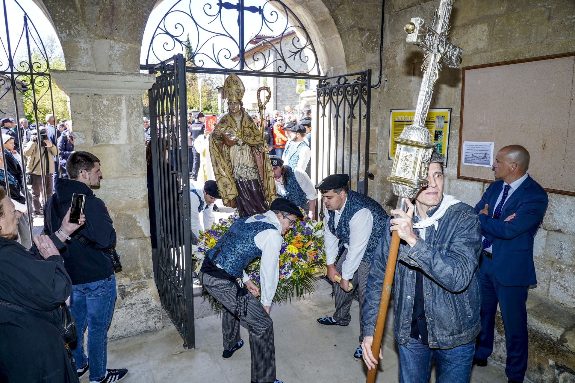 Las imágenes de la celebración de San Prudencio en Armentia