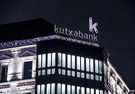Kutxabank prevé ganar 20.000 clientes netos y una inversión de 11.000 millones en los próximos dos años.
