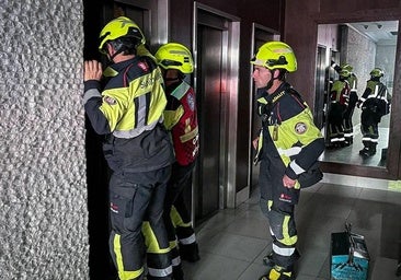 Atrapados en cajeros, porteos en residencias, ascensores rotos y caos de comunicaciones