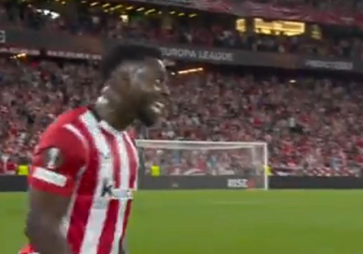 El monumental enfado de Iñaki Williams con el colegiado al descanso
