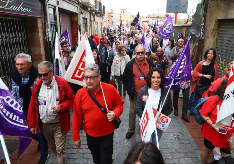 La manifestación estaba convocada por CC OO y UGT.