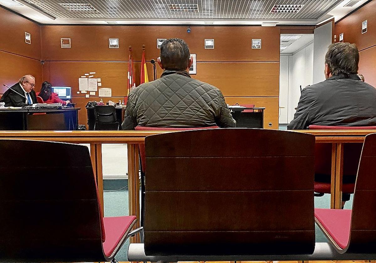 Absuelven en Vitoria al hijo que vendió bienes de su padre muerto a espaldas de su familia