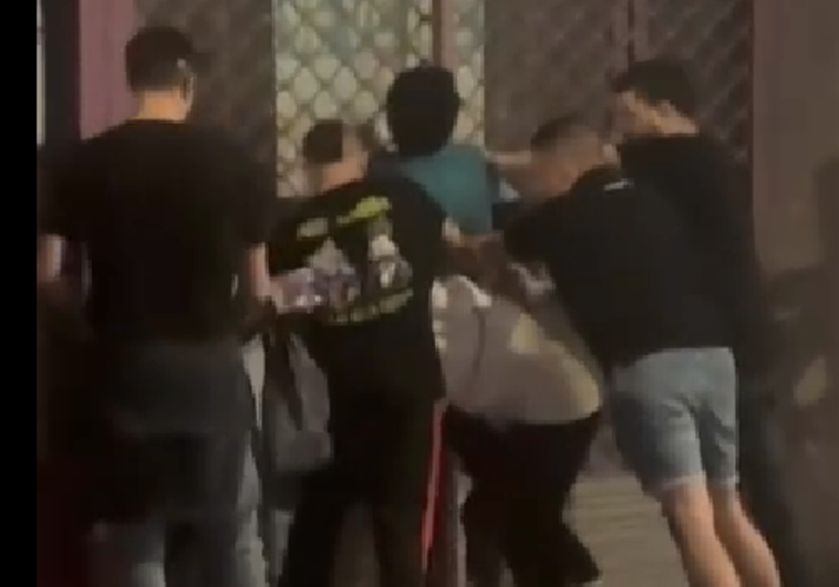 Andoni Gago y su amigo Ugaitz ayudaron a retener a un ladrón hasta la llegada de la Policía local.