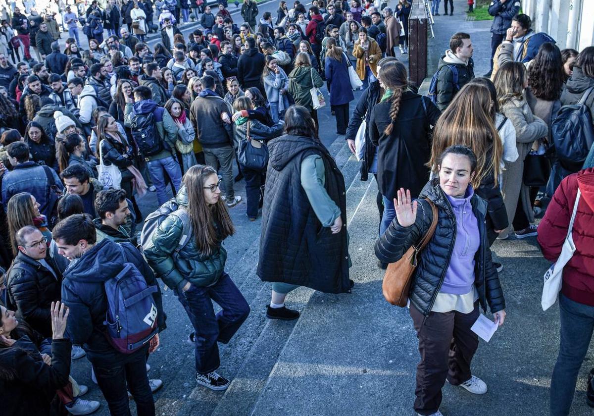 Cirugía Plástica es la primera especialidad MIR que agota sus plazas en Euskadi
