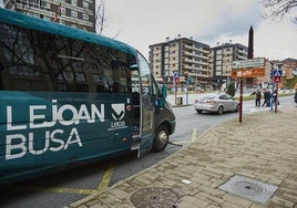 El autobús urbano de Leioa registra unos 20.000 usuarios al mes.
