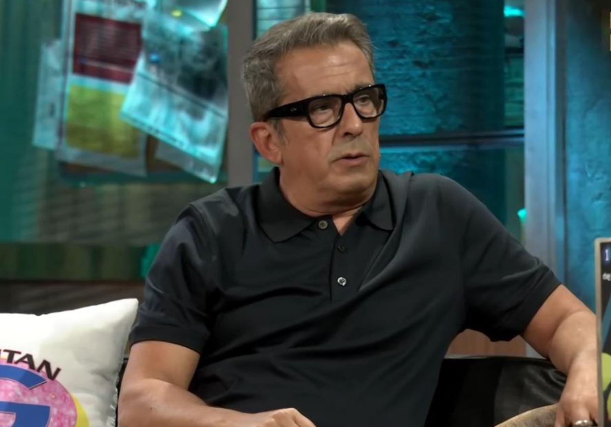 Andreu Buenafuente repasa en 'La Revuelta' sus 40 años de trayectoria: «Me di una hostia como un piano»