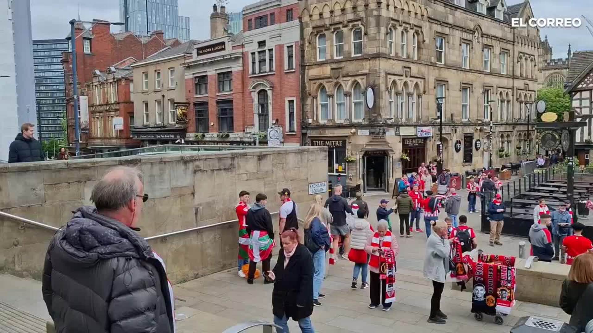 Ya se oye el himno del Athletic en Shambles Square