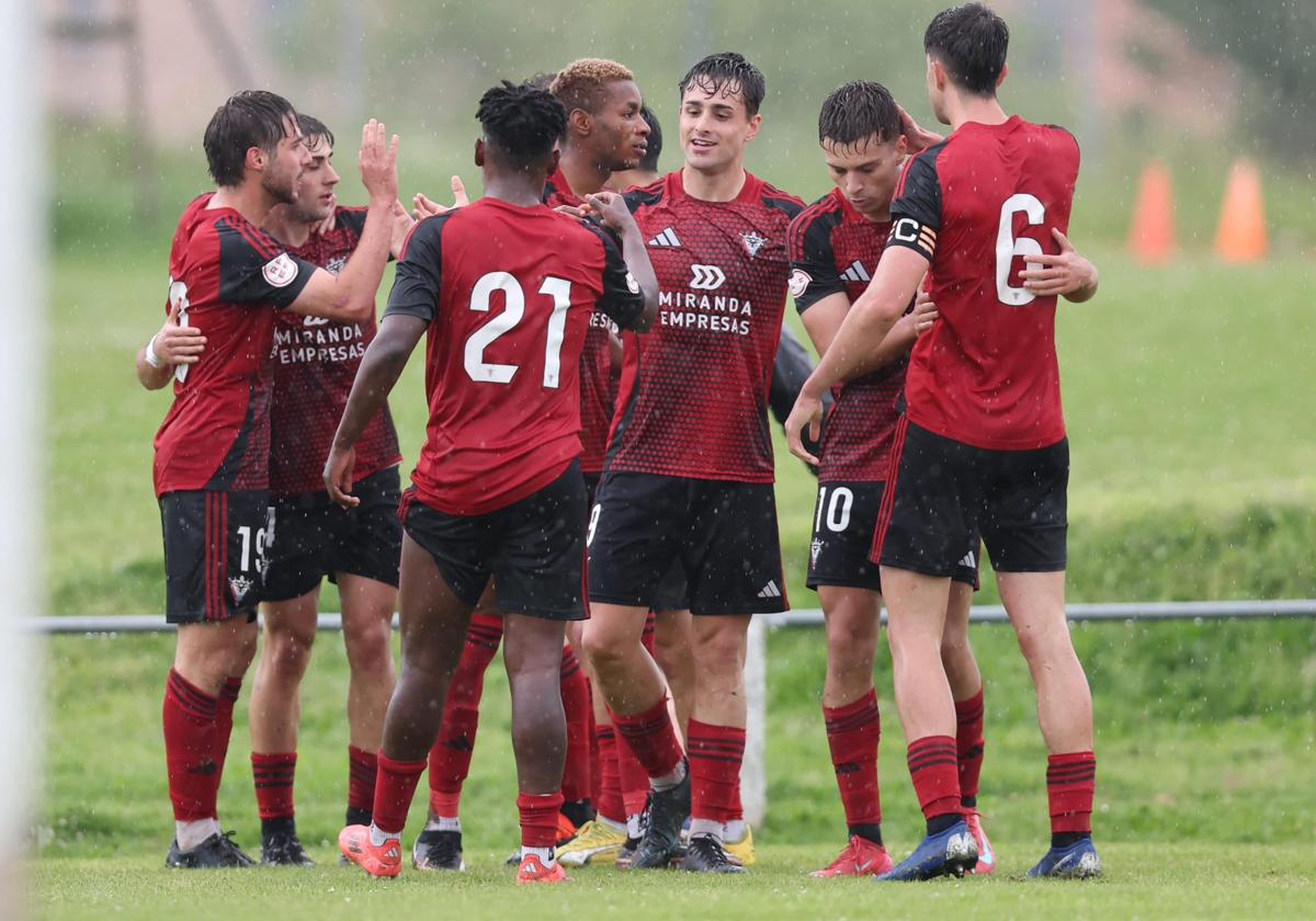 El Mirandés B se jugará ante el filial del Burgos su presencia en el 'play off' de ascenso