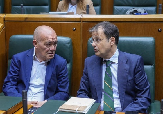 Los gobiernos central y vasco acercan posturas sobre la homologación de títulos