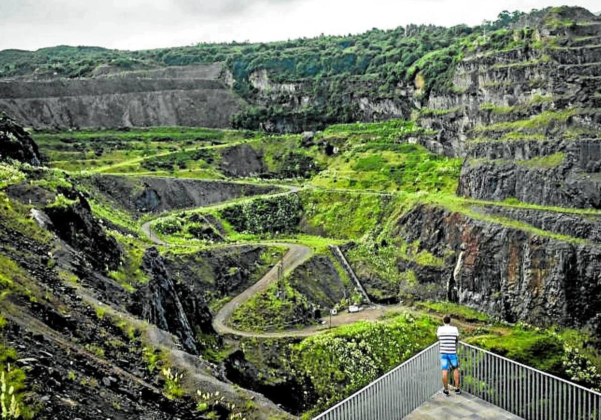 La mina Concha II, ubicada en Abanto, es el mayor yacimiento a cielo abierto de Bizkaia.