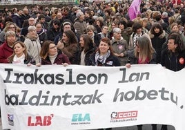 Una de las manifestaciones de docentes de la escuela pública vasca.