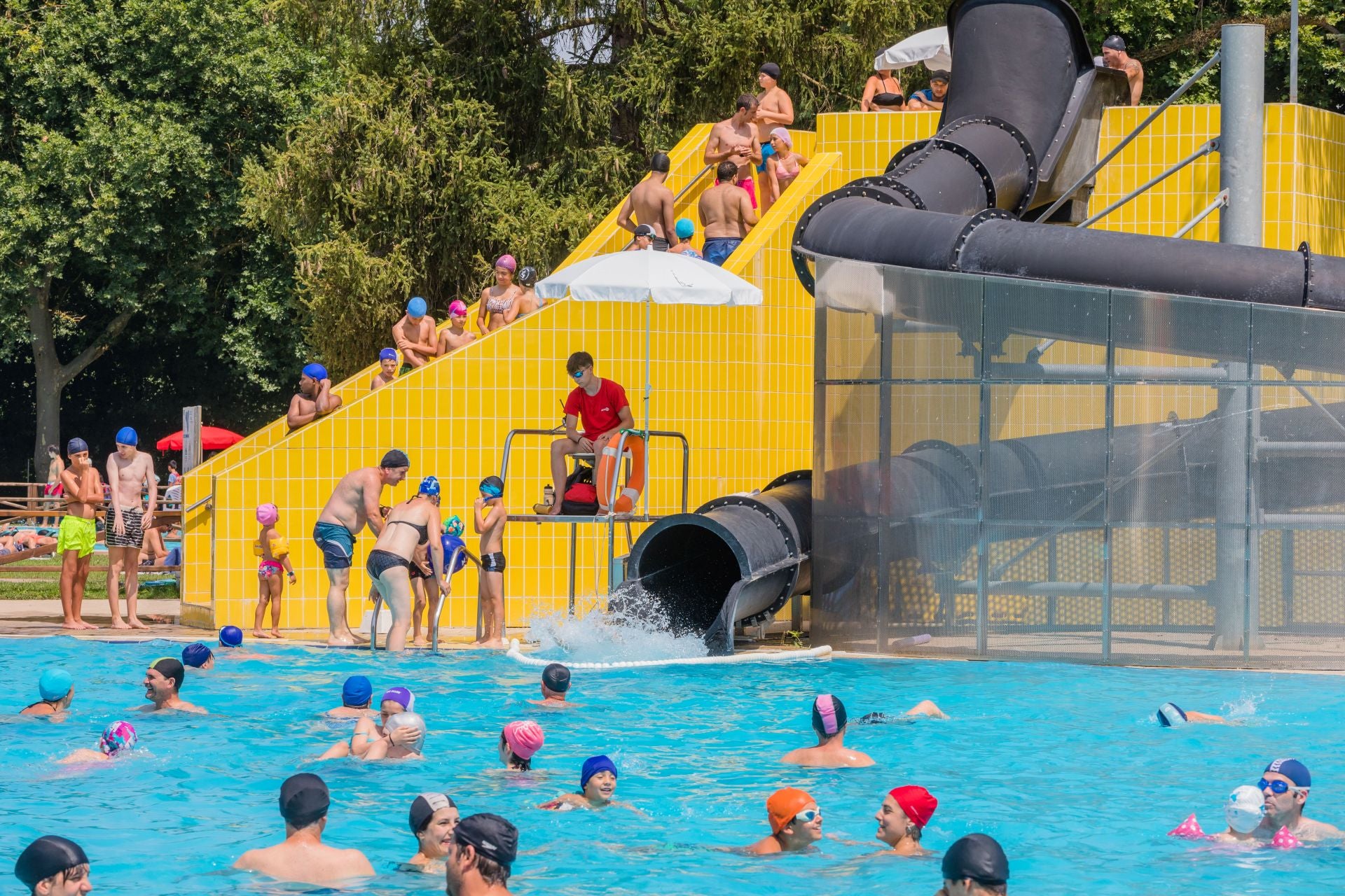 Las piscinas de Mendizorroza y Gamarra ya tienen fecha de apertura