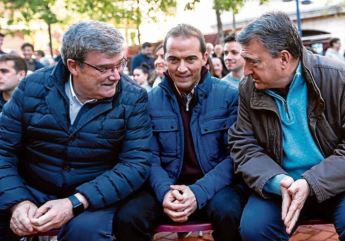 Esteban apela a sus afiliados a recuperar «el pulso de la calle para construir país»