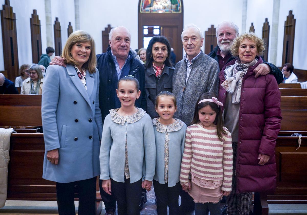 Maite Halsouet, Josu Sánchez, Nerea Melgosa, Iñaki Oregi, Iñaki Lasa, Contxi Aizarra, Uxue Toquero, Nahia Toquero y Garazi Sánchez.