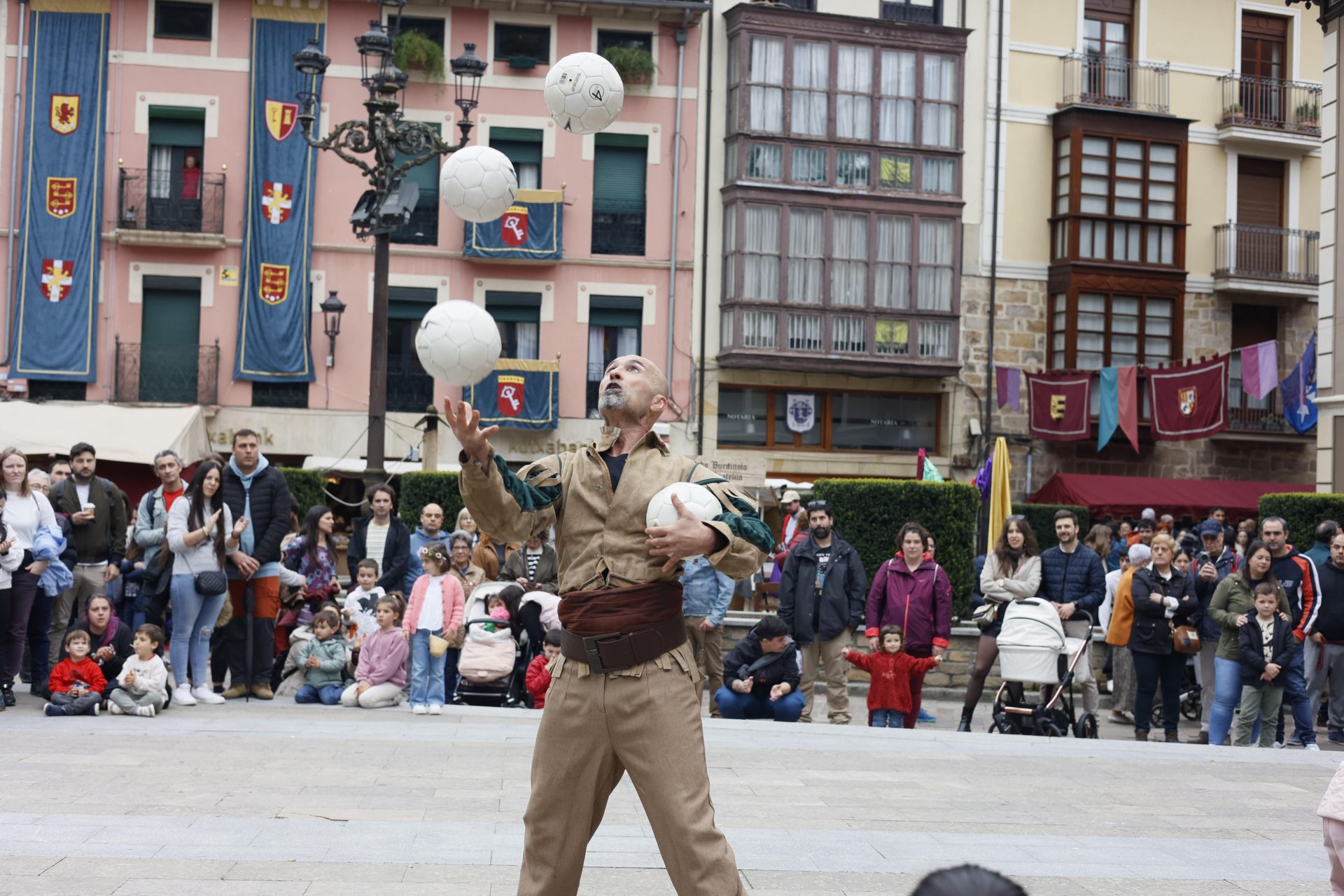 Balmaseda vuelve al medievo
