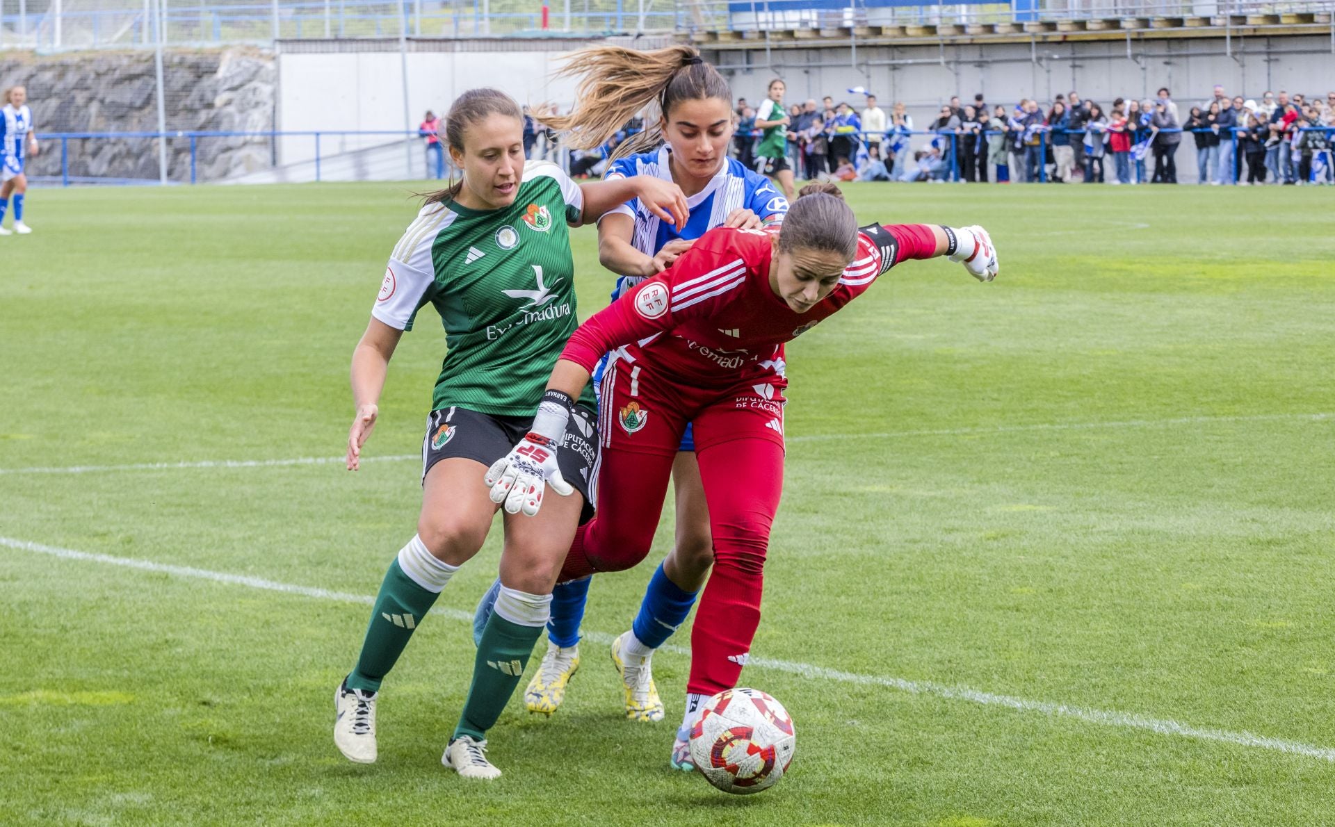 El Alavés Gloriosas-Cacereño, en imágenes