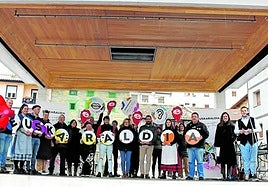 Imagen de la presentación de las 11 personas protagonistas locales del Euskaraldia de este año.