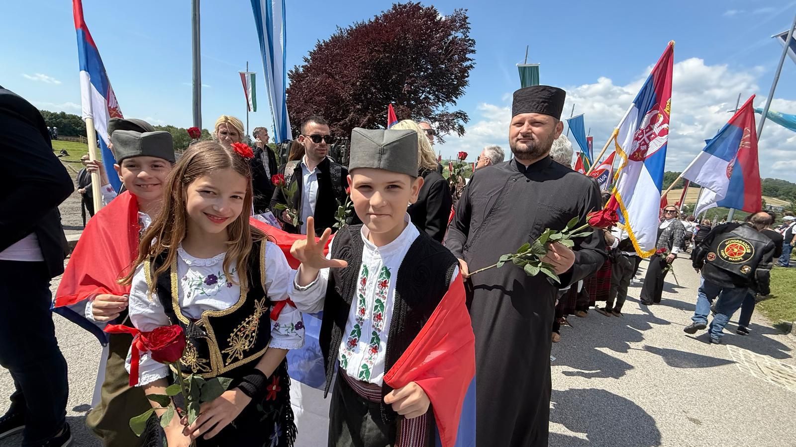 La visita de los Reyes a Mauthausen, en imágenes