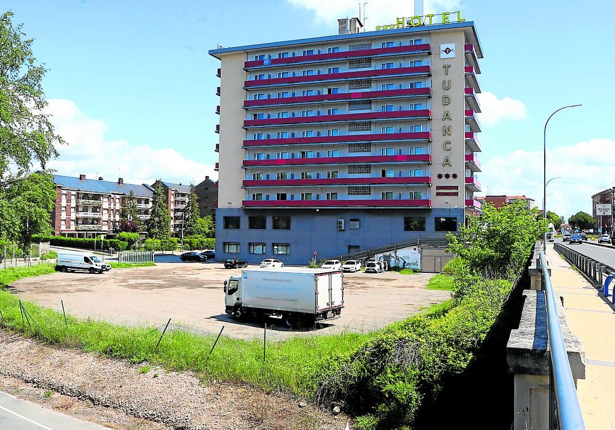 Hotel Tudanca no comenzará la obra de su nuevo complejo en Miranda antes de finales de año