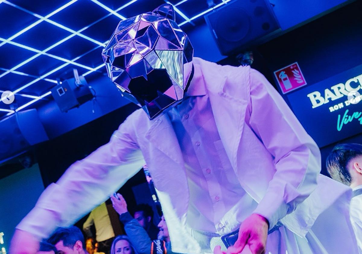 Velvet, la nueva discoteca de Bilbao, llena a reventar en su estreno