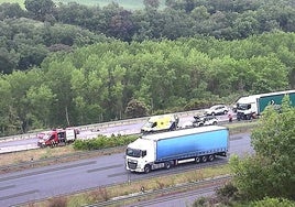 El accidente ha ocurrido en la A-1, en Armiñón.