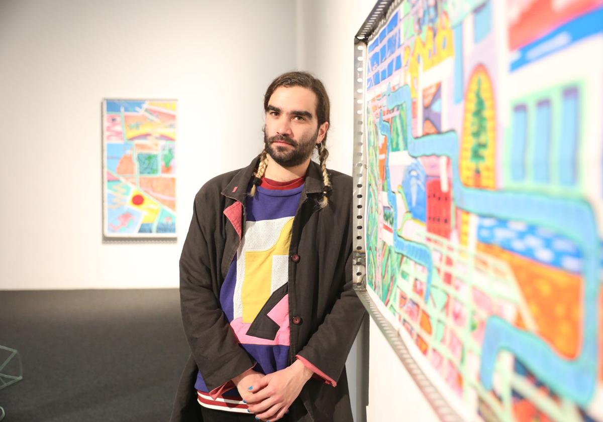 Imagen principal - La exposición 'Cuentacuentos errantes' se inaugura este viernes 16 de mayo en Montehermoso.