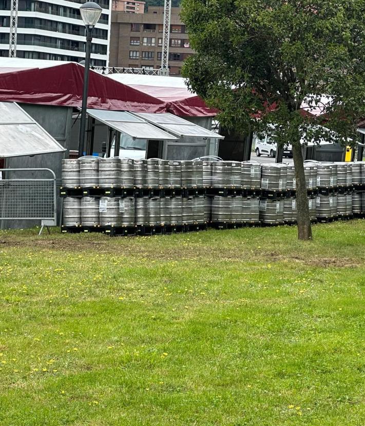 Imagen secundaria 2 - Los hinchas ingleses sin entrada podrán seguir la final desde sus &#039;fan zones&#039;