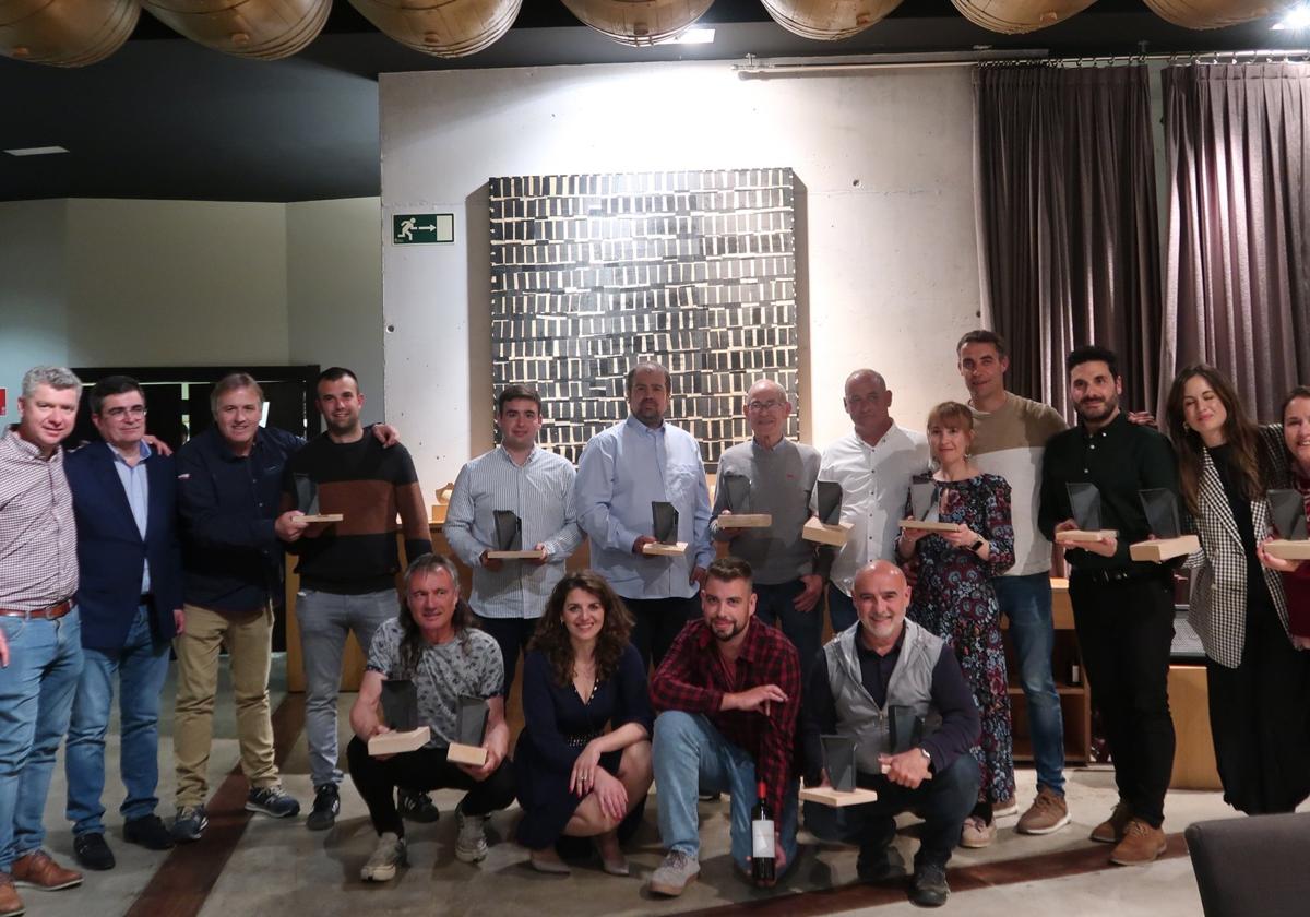 Villabuena de Álava premia a sus mejores vinos