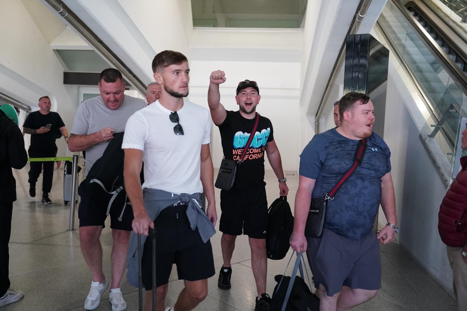 El desembarco inglés en el aeropuerto de Bilbao