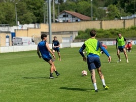 Sesión de entrenamientos del Amorebieta.