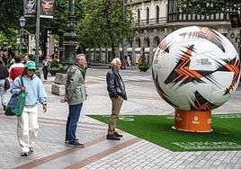 Bilbao, engalanada para la gran final de la Europa League.