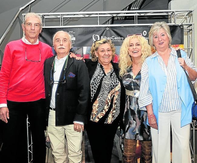 Iñigo Gámir, Jaime Pons, Silvia García Castresana, Olga Zulueta y Maribel Alonso.