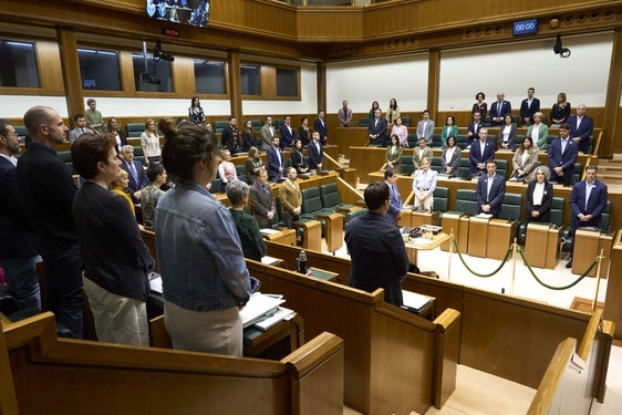Un anterior pleno del Parlamento vasco.
