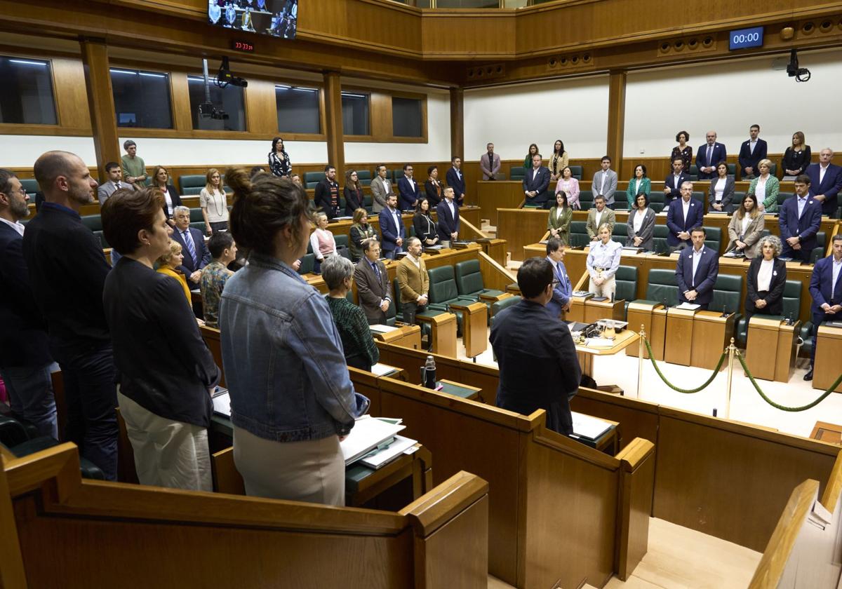 Un anterior pleno del Parlamento vasco.
