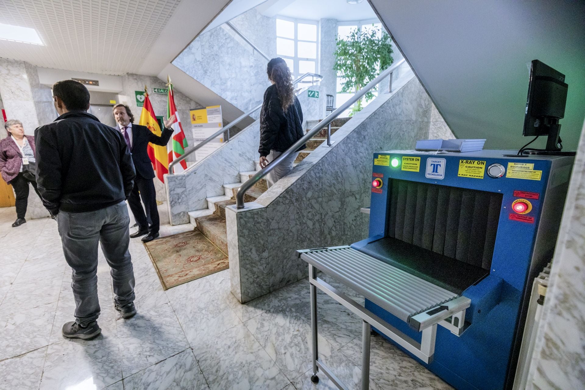 Visita a la Delegación del Gobierno en el País Vasco.