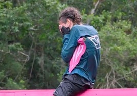 Carra demuestra su garra en 'El Conquis' con una victoria épica