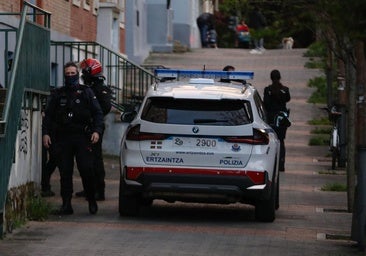 Detenido por robar el bolso a una mujer en Vitoria tras amenazarla con un cuchillo