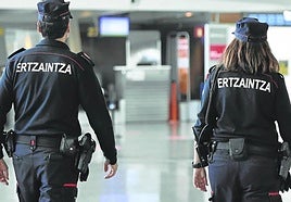 Detenido un joven de 20 años por tráfico de drogas en una lonja de Bilbao