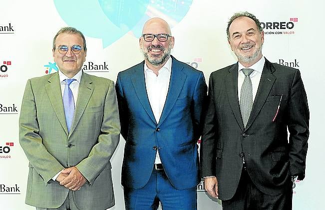 Pablo Vilar, Alex Belaustegui y Jesús Esmoris.