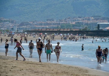 El calor aprieta en Bizkaia con más de una decena de municipios a más de 34 grados