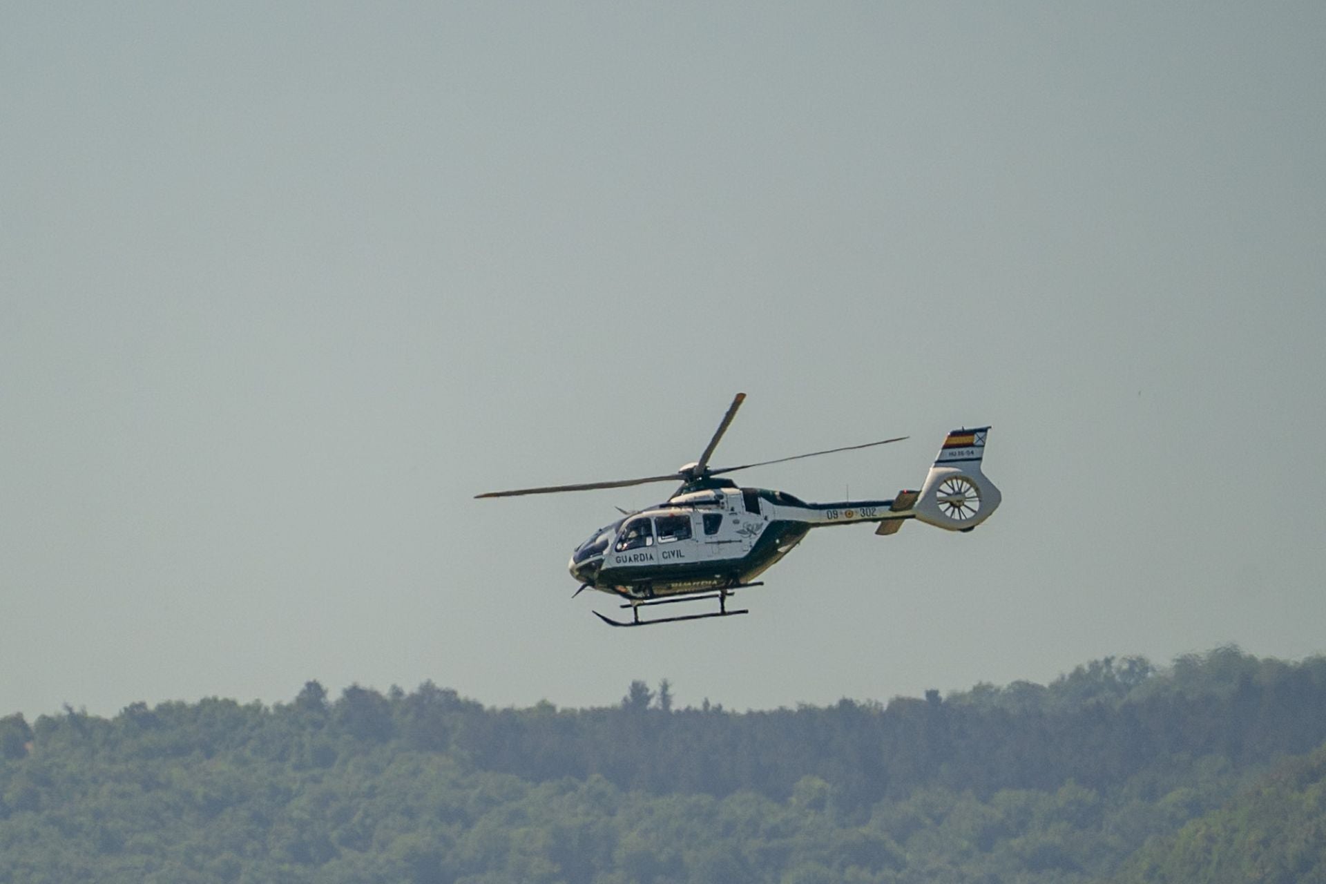 El &#039;águila&#039; de la Guardia Civil que salva vidas y rastrea el crimen desde Álava
