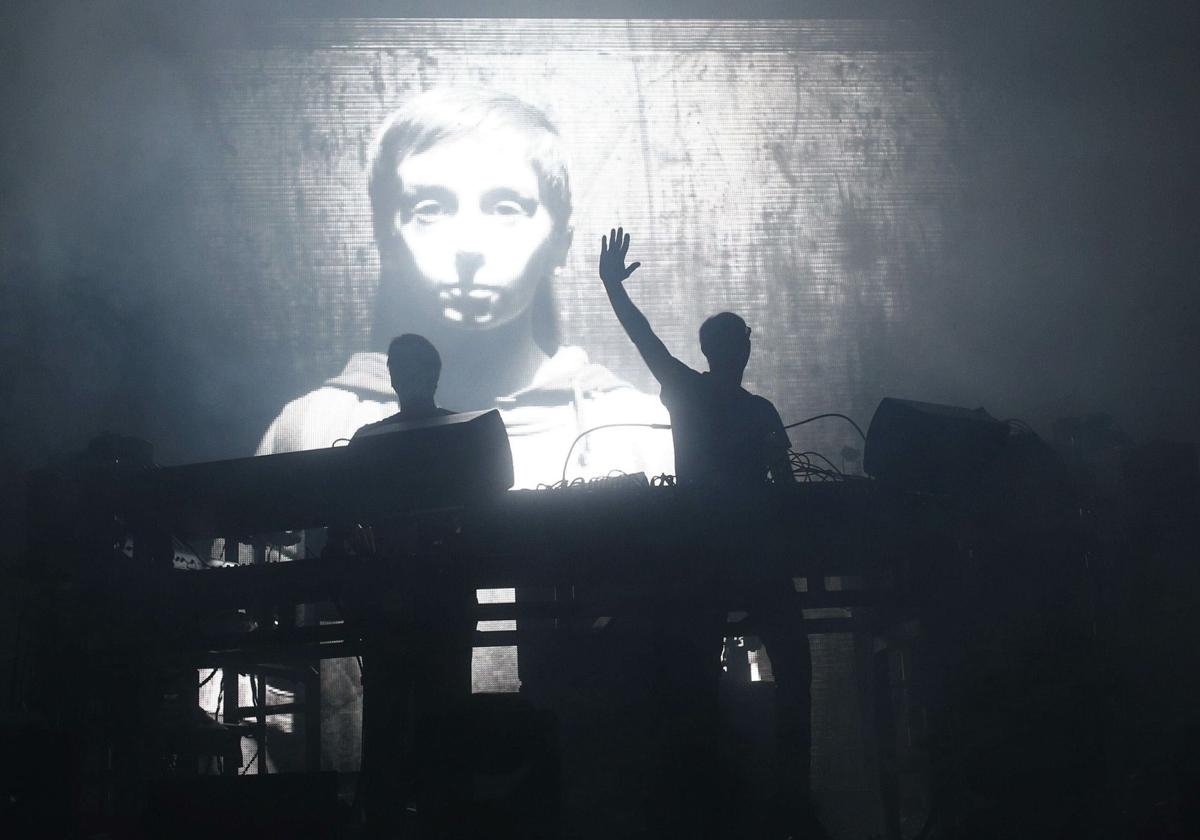 Actuación de The Chemical Brothers en el Sónar en 2022.