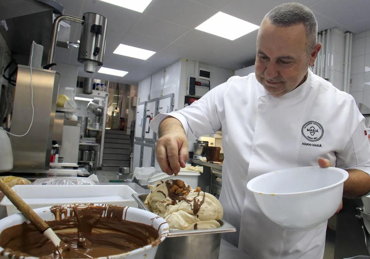 El chocolate Dubái llega por primera vez a las heladerías artesanas de España