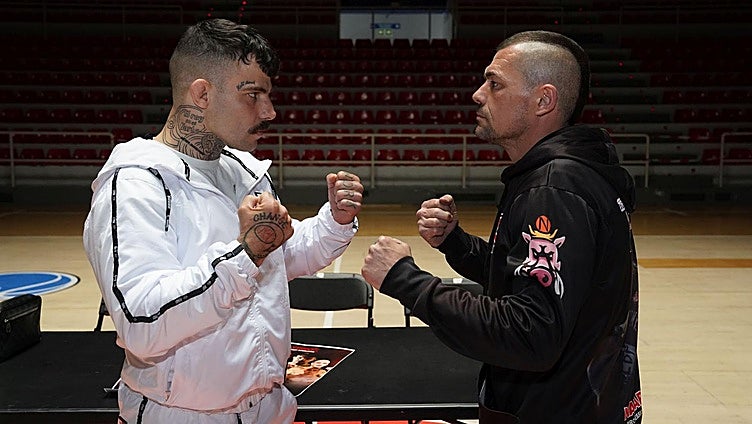 Andoni Gago cae en su debut en MMA