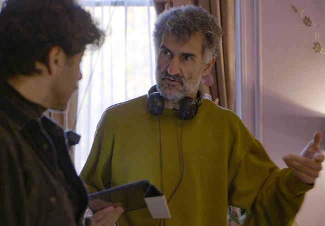 Ibon Cormenzana en el rodaje de 'Cuatro paredes'.